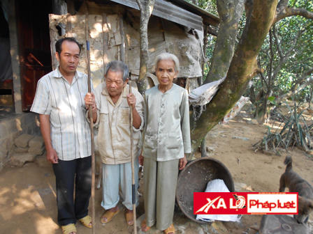 Suýt mất mạng vì chồng điên 